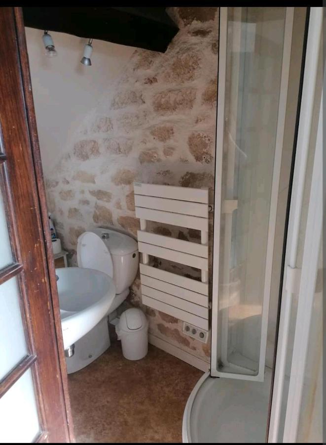 Appartement Le charme de la pierre à Echarcon Extérieur photo